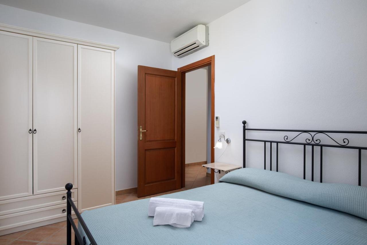 Homey Experience - Central Stay La Maddalena  Exterior foto
