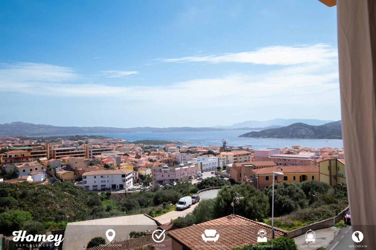 Homey Experience - Central Stay La Maddalena  Exterior foto