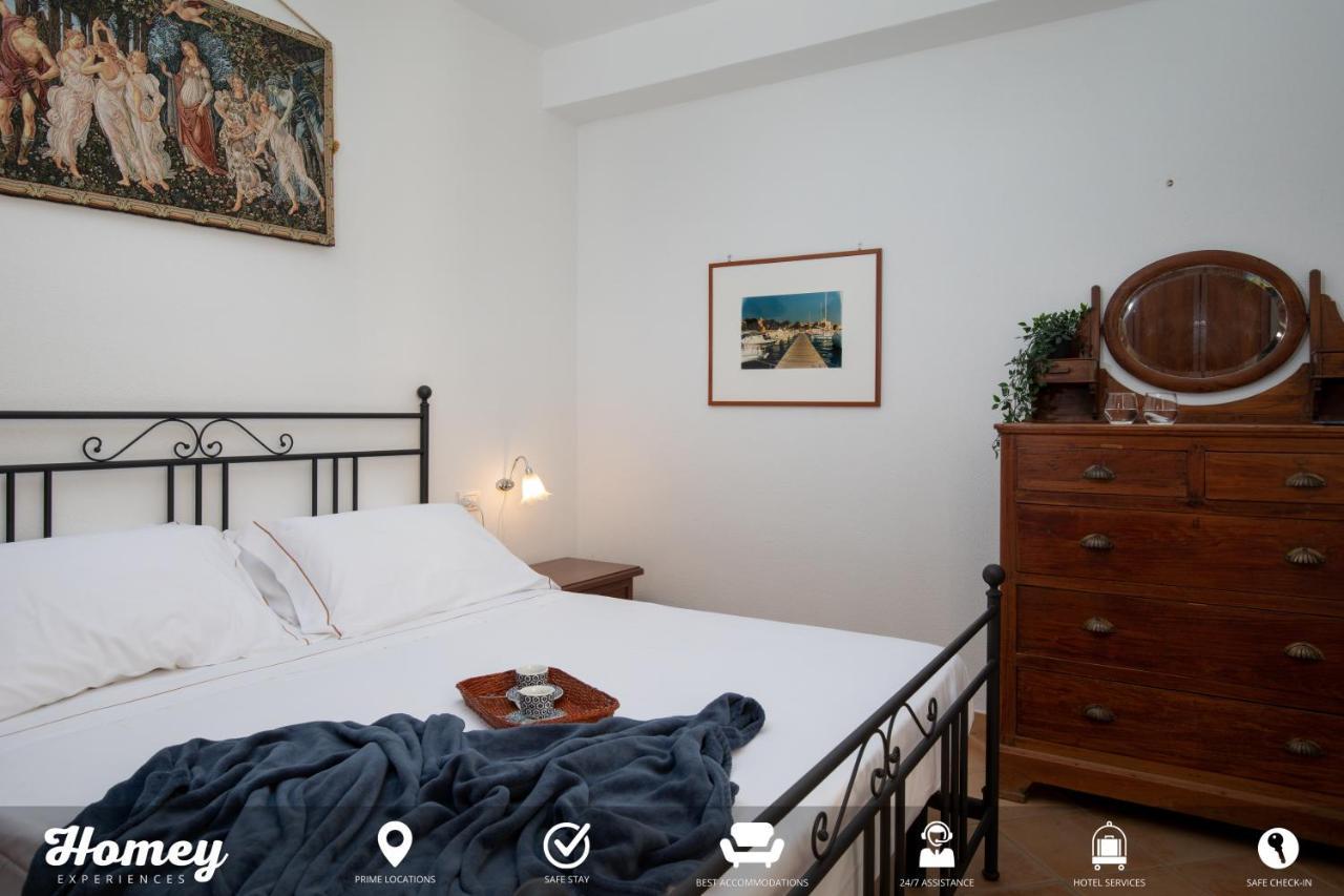 Homey Experience - Central Stay La Maddalena  Exterior foto