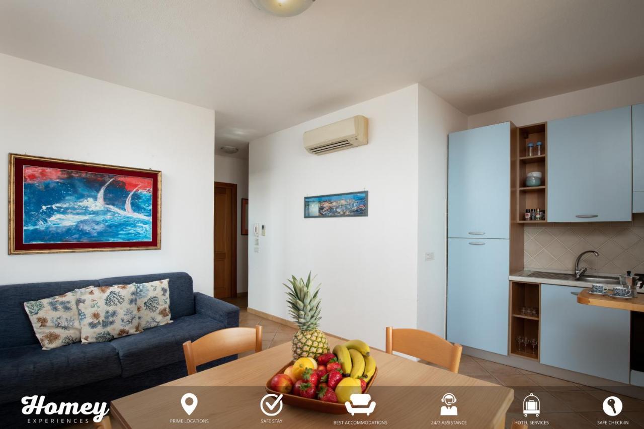 Homey Experience - Central Stay La Maddalena  Exterior foto